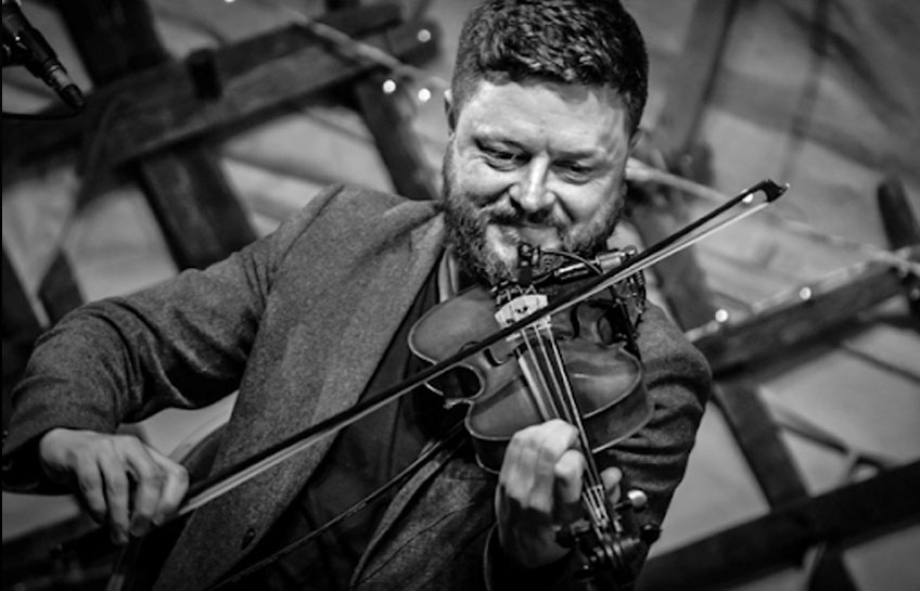 Dónal O’Connor at the Jim Dowling Uilleann Pipe and Trad Festival